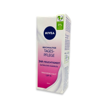 NIVEA подхранващ дневен крем SPF 15, Tages-Pflege, 50ml