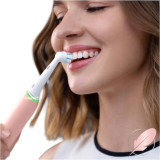 ORAL-B електрическа четка за зъби с зарядно, iO White Clean, 1 брой 