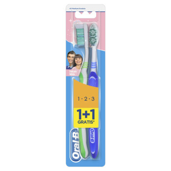 ORAL-B четка за зъби, Delicate white, MEdium, 2 броя
