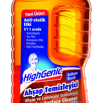 HIGHGENIC препарат за почистване на дървени повърхности 1 литър